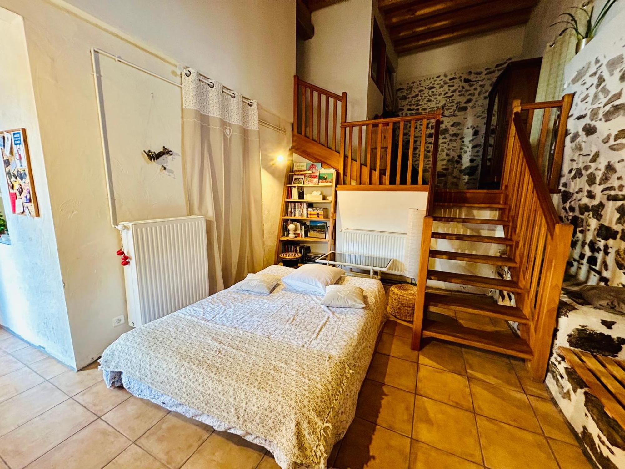 Au Pied Du Chateau- Parking Wifi Jardin - Clg Savoie Freterive Exterior photo